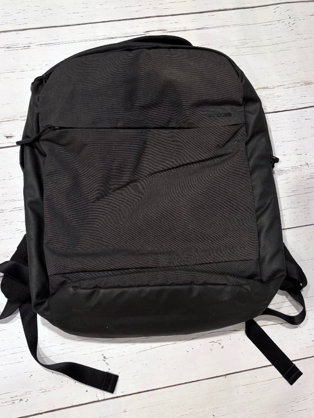 Incase Icon Backpack - Black Padded commuter backpack